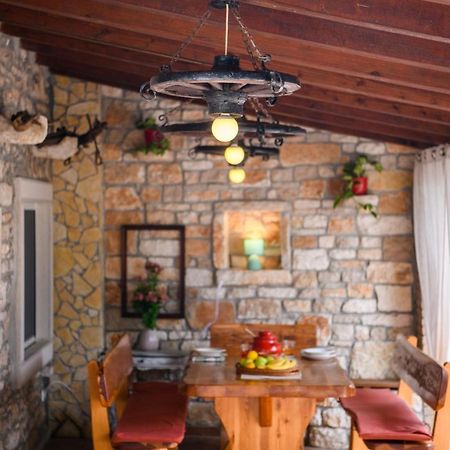 Rustic Istrian House Varesco Βίλα Krnica Εξωτερικό φωτογραφία