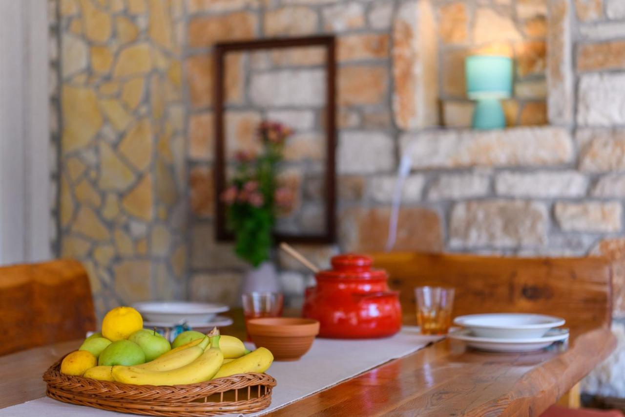 Rustic Istrian House Varesco Krnica Εξωτερικό φωτογραφία