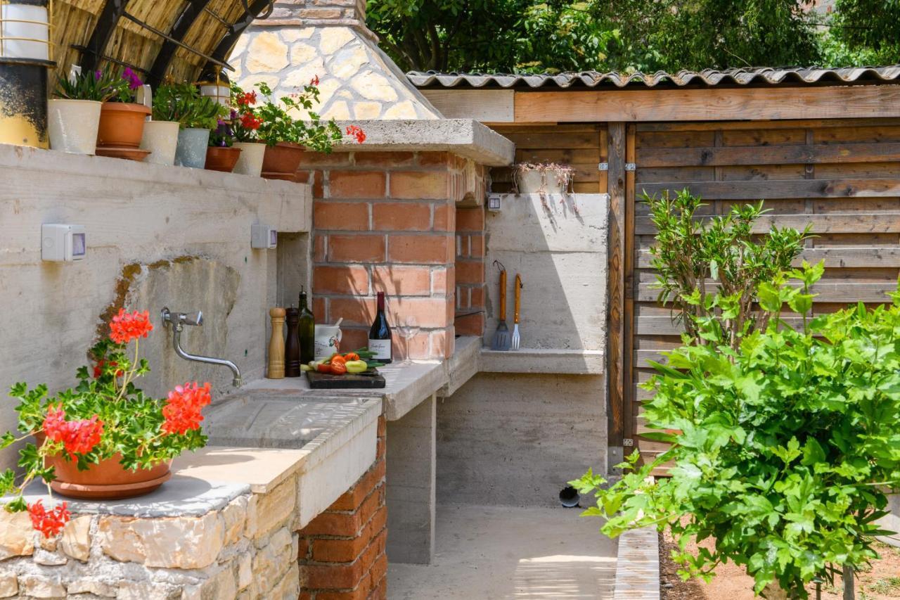 Rustic Istrian House Varesco Βίλα Krnica Εξωτερικό φωτογραφία