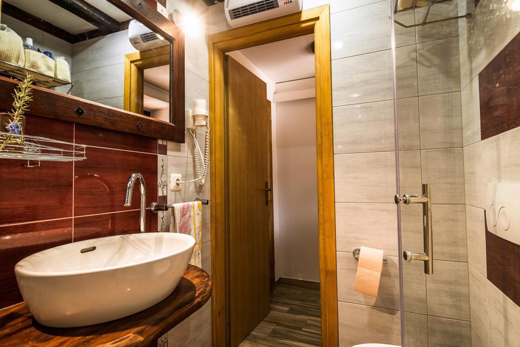 Rustic Istrian House Varesco Krnica Εξωτερικό φωτογραφία