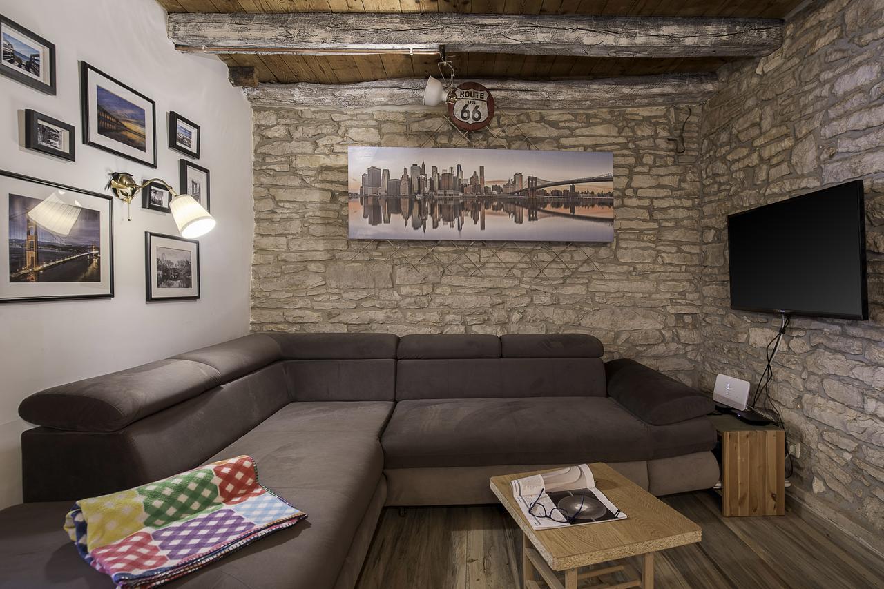 Rustic Istrian House Varesco Βίλα Krnica Εξωτερικό φωτογραφία