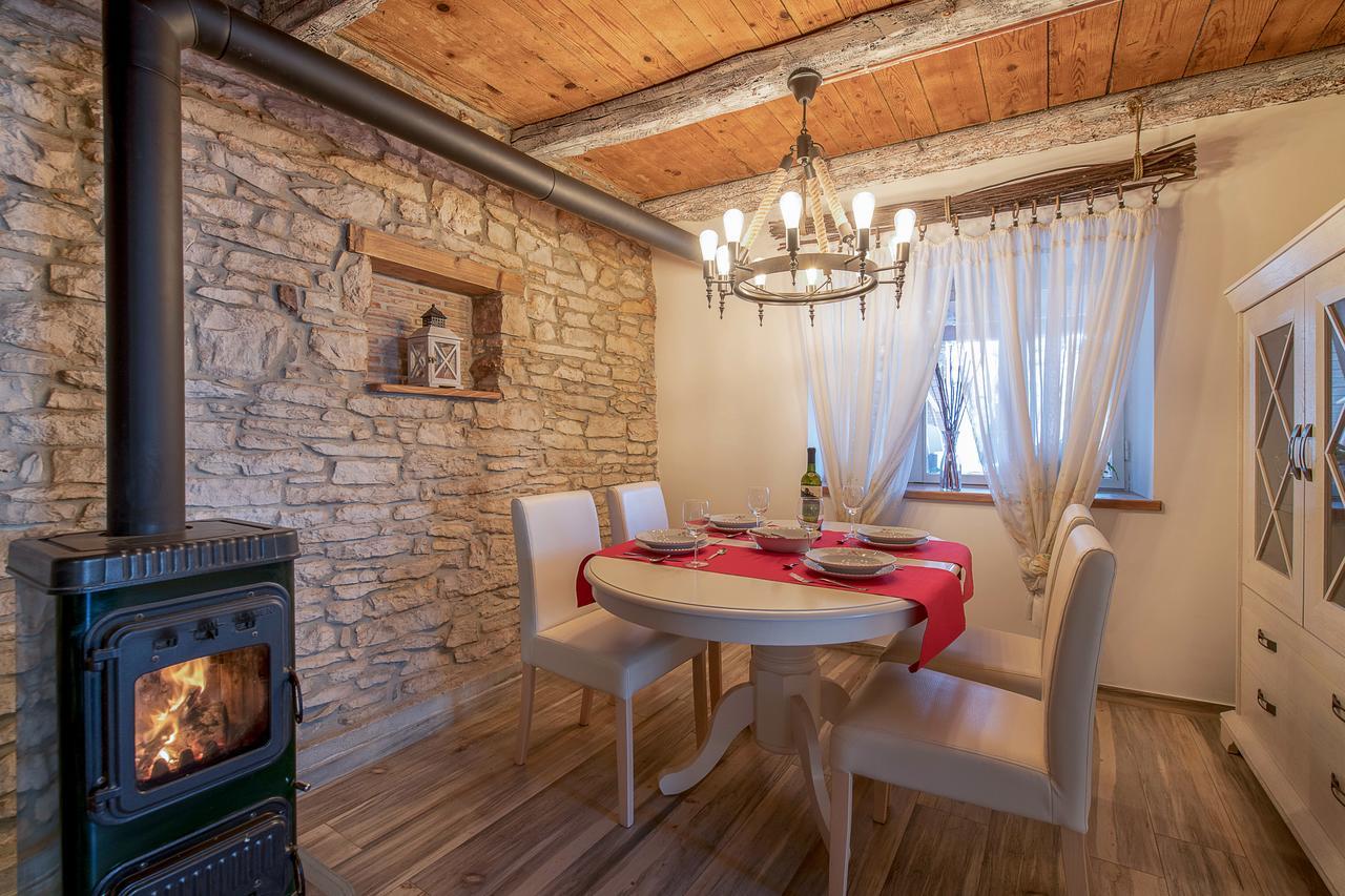 Rustic Istrian House Varesco Βίλα Krnica Εξωτερικό φωτογραφία